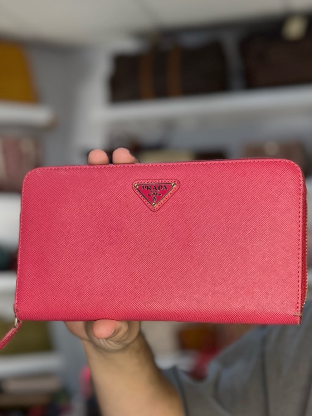 PRADA ORGANIZER